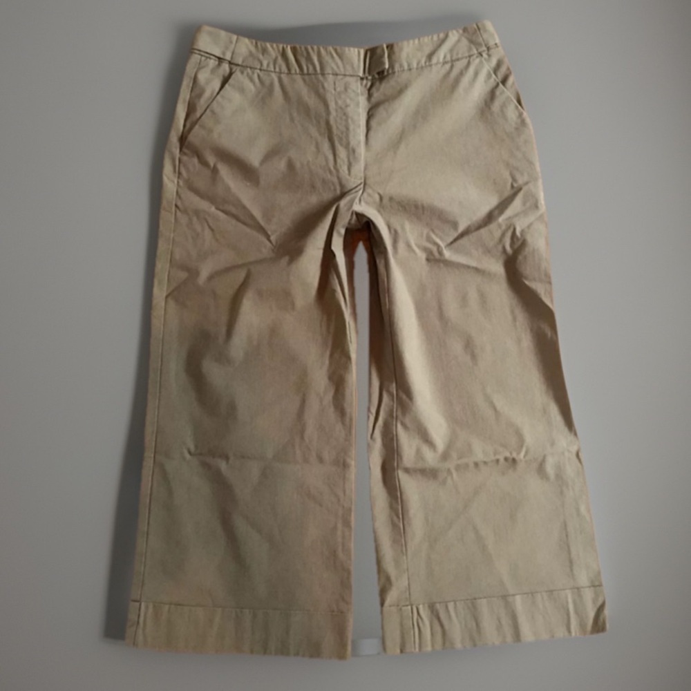 NEW YORK & CO sz 2 Green Cropped Capri Dress Pants